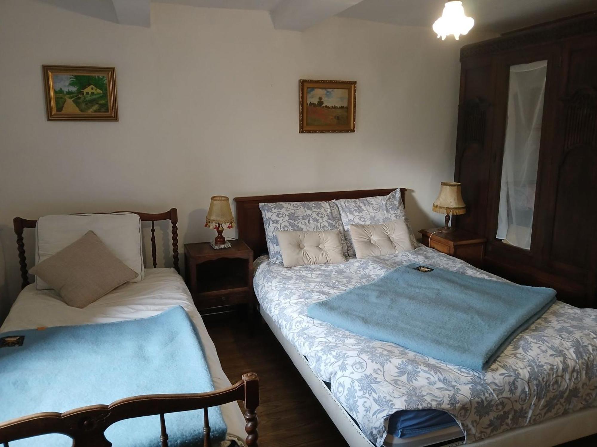 Gite Les Chavautes - Ciney Extérieur photo